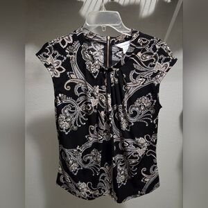 Liz Claiborne Black and White Floral Blouse